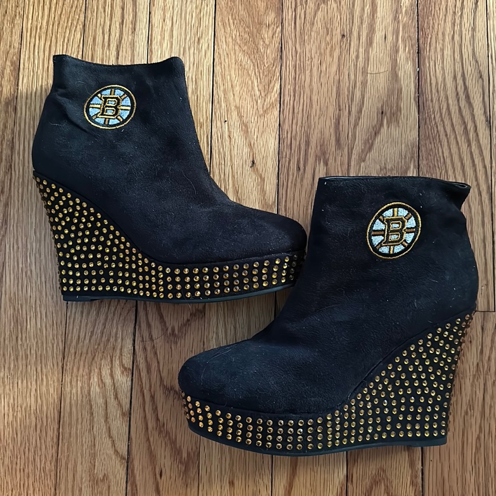Boston Bruins Rhinestone Wedges